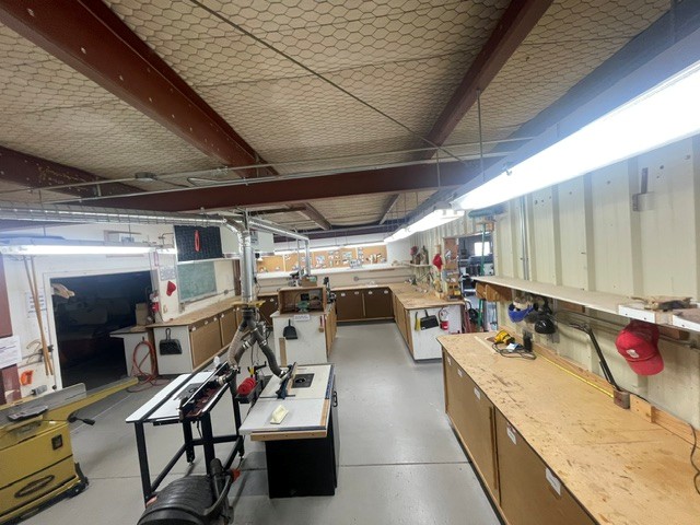 Woodshop LED lighting