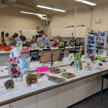 Glass Arts Studio 393.MP